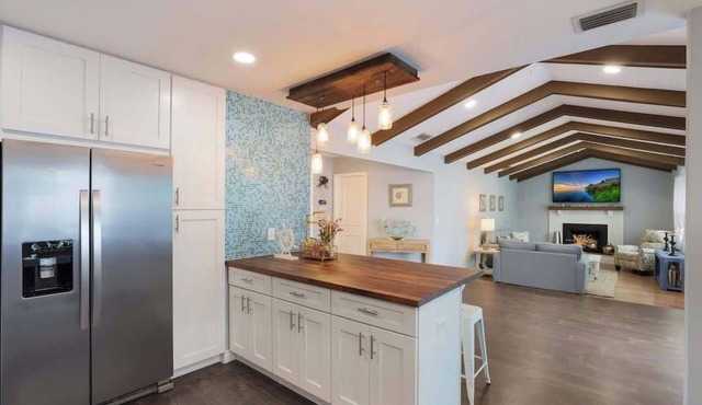 House has power ,Fast WIFI，Near Anna Maria beach