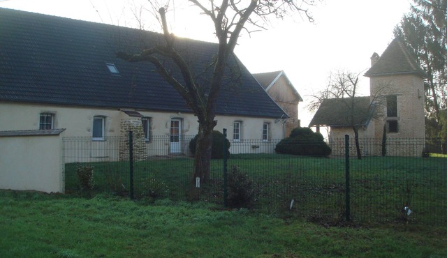 house high capacity with private pool