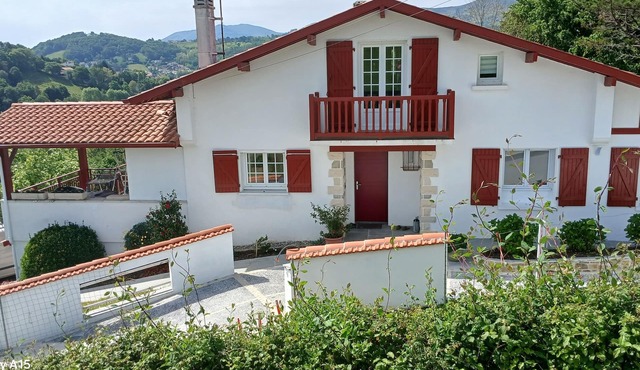 House IGUSKIAN to HASPARREN in BASQUE COUNTRY