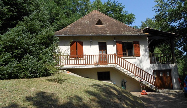 House in a natural setting, quiet and fresh air of the countryside
