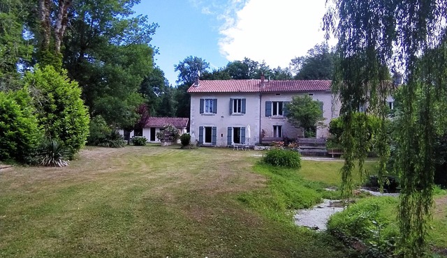 House in a small hamlet in the Périgord Vert region.