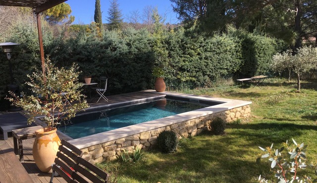 House in a very quiet area of Lourmarin