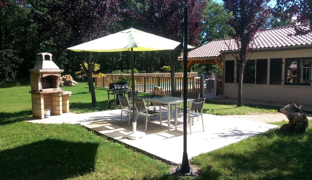 house in black périgord