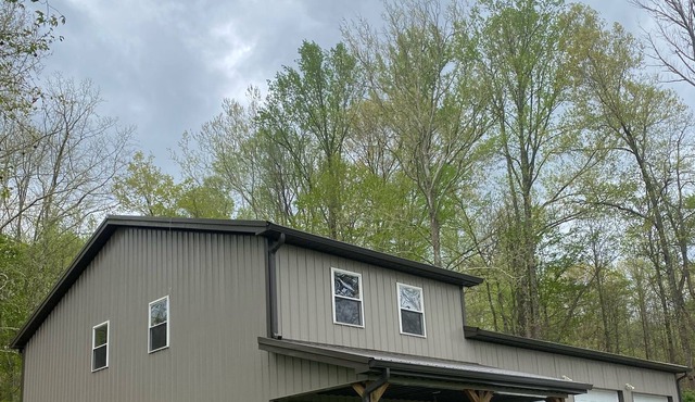 House in Bloomfield, IN