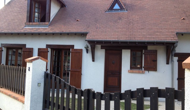 House in chouzy sur cisse with garden and jacuzzi, between Blois and Chaumont