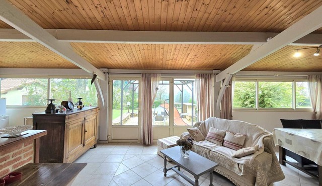 House in Périgord Limousin Park with air conditioning