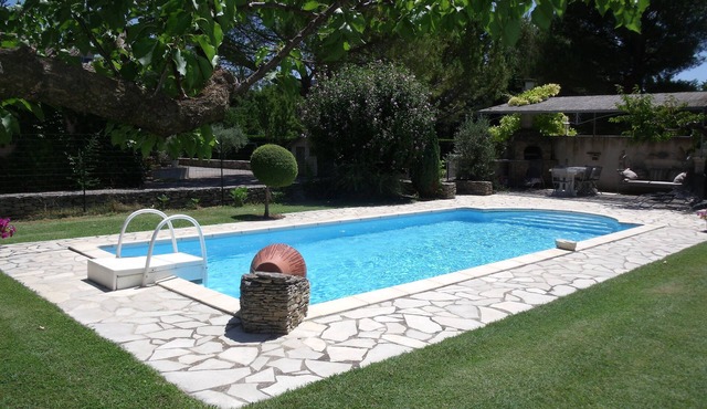 House in l'Isle sur la Sorgue near the Luberon