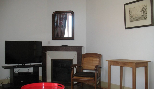 House in Ligny le Châtel located 10 km from Chablis