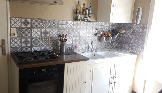 House in MARENNES at the foot of L ÎLE de D OLERON