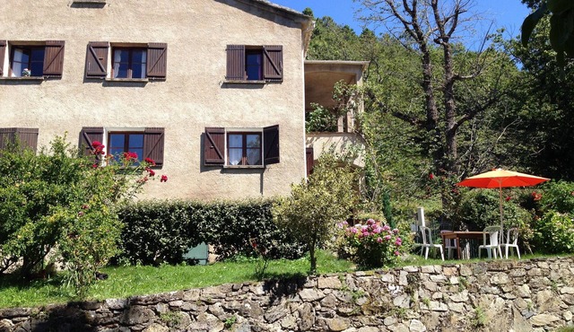 House in mountain village center Corsica