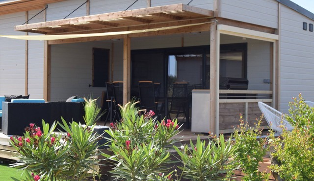 HOUSE IN SECURE ESTATE NEAR THE ETANG DE THAU