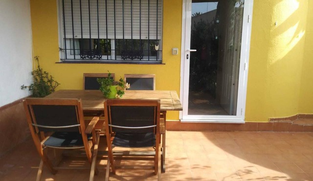 HOUSE IN THE CENTER OF CABO DE PALOS, CLOSE TO DIVING CLUBS