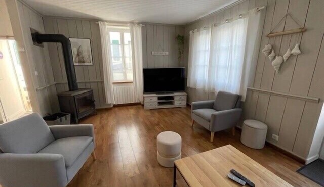 House in the center and near the beach