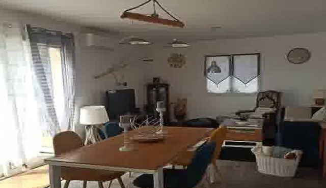 House in the Cévennes foothills for up to 8 people "in fine weather" Pets welcome