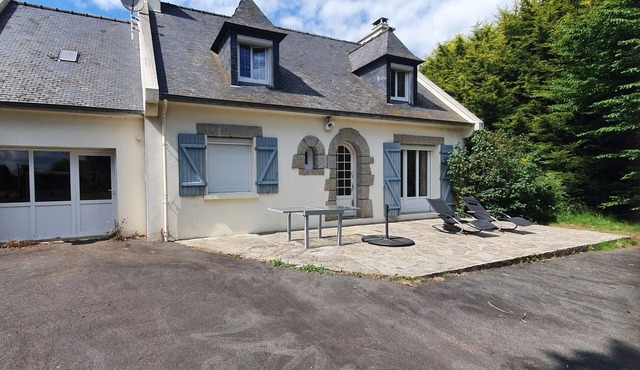 House in the Côtes d'Armor, near woods and the sea 20 min by 🚗