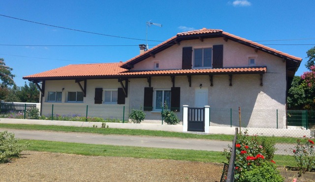 House in the countryside in the heart of the Landes