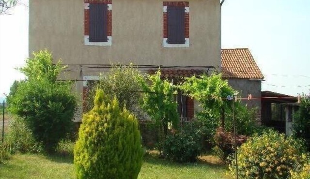 House in the countryside near a lake