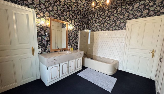 House in the heart of the city