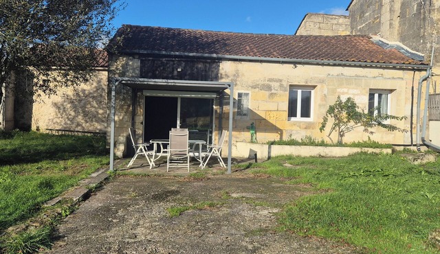 House in the heart of the vineyards