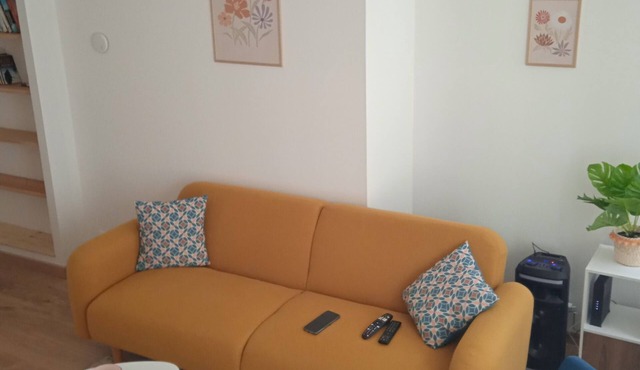 House in the heart of Murat's historic center