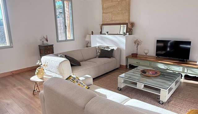 House in the heart of the Saint-Emilion vineyards