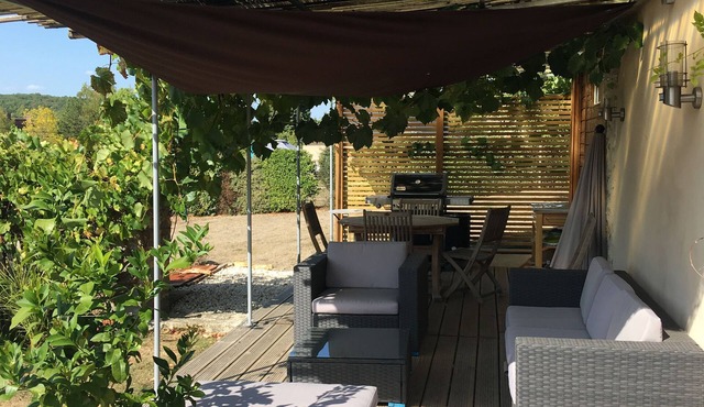 House in the village center with heated pool and large glass roof