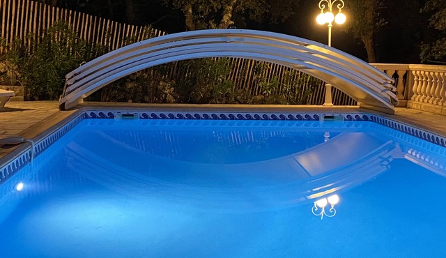 HOUSE IN THE VINEYARDS