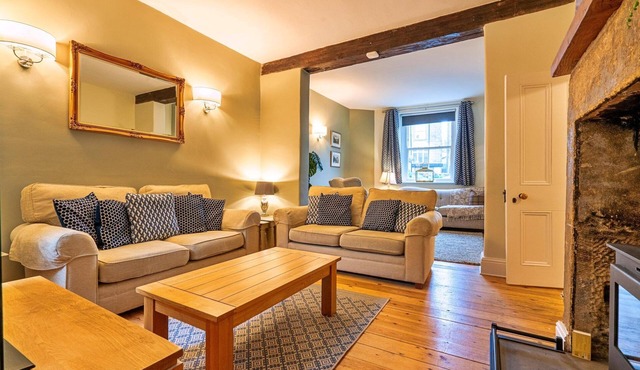 House in Tideswell near Peak District Trails