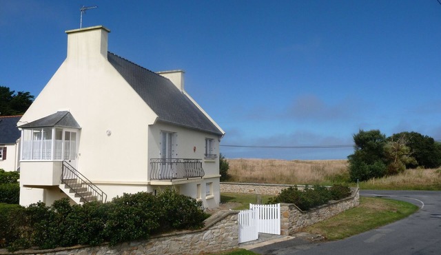 House in Treompan near Sandy Beach