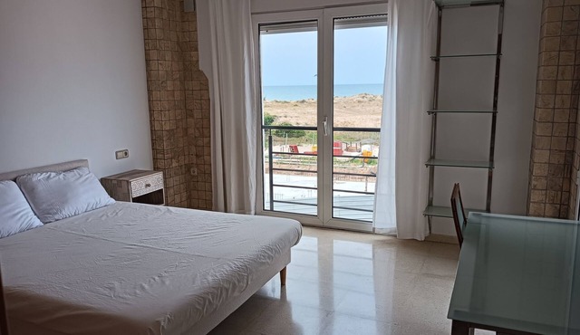 House in urbanization with beach and golf course