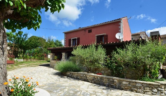 House Kruncici