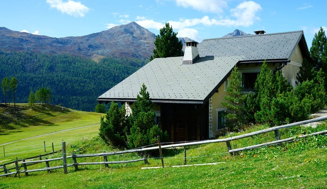 House Lü in the Münstertal/Val Müstair on the Lü sun terrace: pure nature!