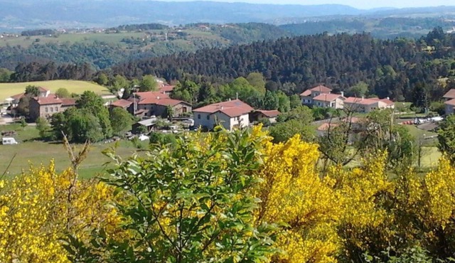 House Les Mésanges, Loire valley, nature near Puy en Velay
