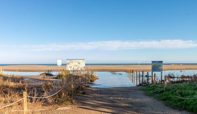 House la Petanque, wifi, pool, barbecue, garage, sea view.