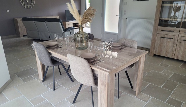 House located in a quiet cul-de-sac, close to the dunes.