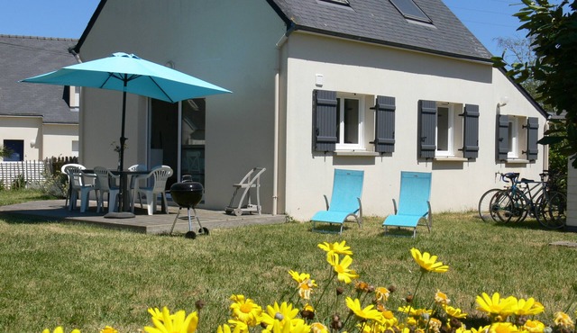 HOUSE LOCTUDY Pays Bigouden, 3 bedrooms, Beach 600m, Expo South. Bikes. Wifi