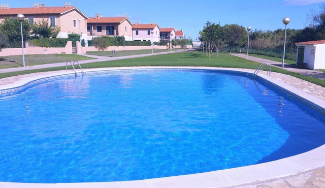 House Mas Pinell 93 Beach holidays on the Costa Brava Mas Pinell free wifi