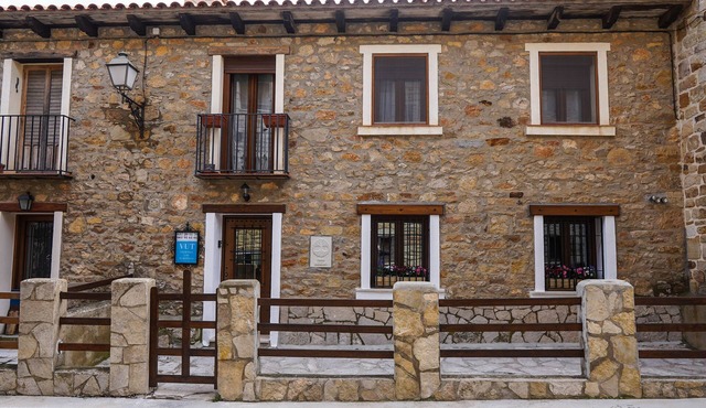 House Maximo Puertomingalvo