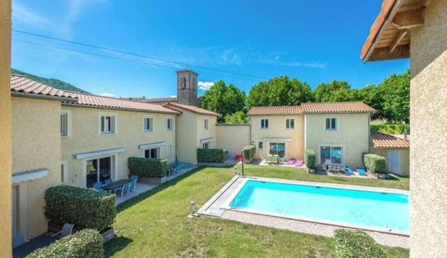 House N°2 (Mimosa)