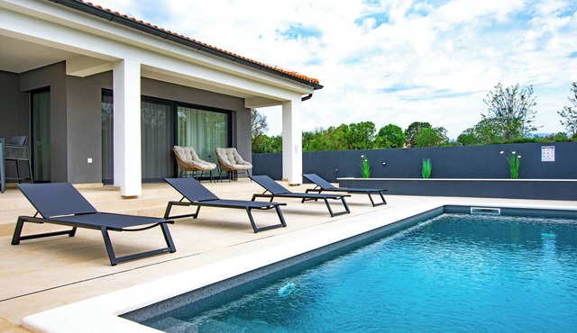 House Nadalina (125701-K1) - Vrsi (Zadar)