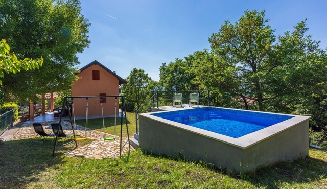 House Nado (86301-K1) - Krsan