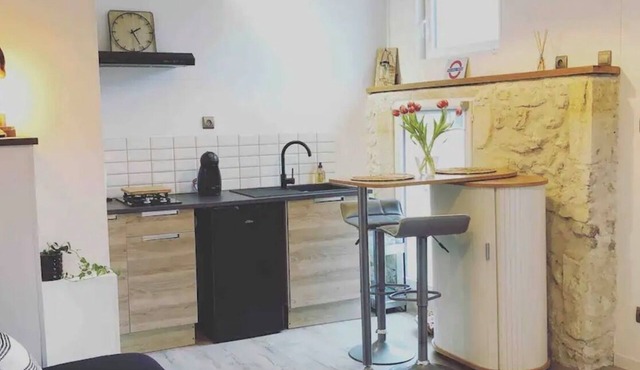 House near Angoulême with heated swimming pool