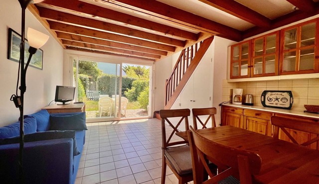 House near beach 5 pers, Terrace, WIFI, Pets allowed
