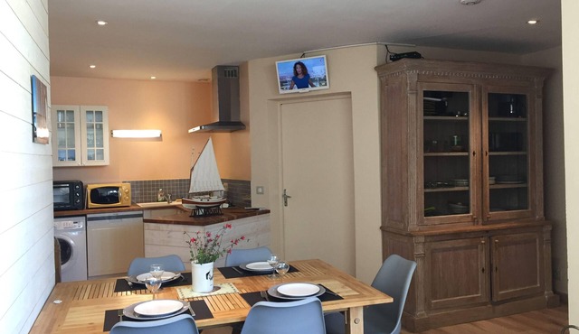 House, near beaches and harbor, 6 people, 2 bedrooms, fully renovated