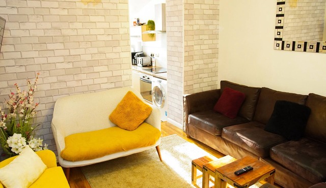 House near Cardiff City Centre