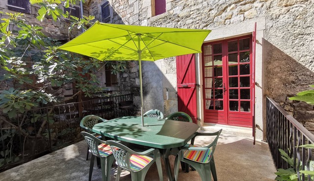 House near river - South Ardèche - 6 to 8 people