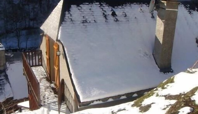 'House Nestes Valley high-end, ideal for couples BB + Alt 1000m