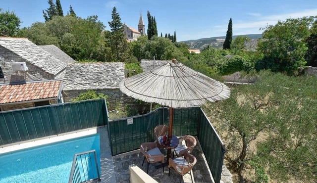 House Niksi (10684-K1) - Skrip