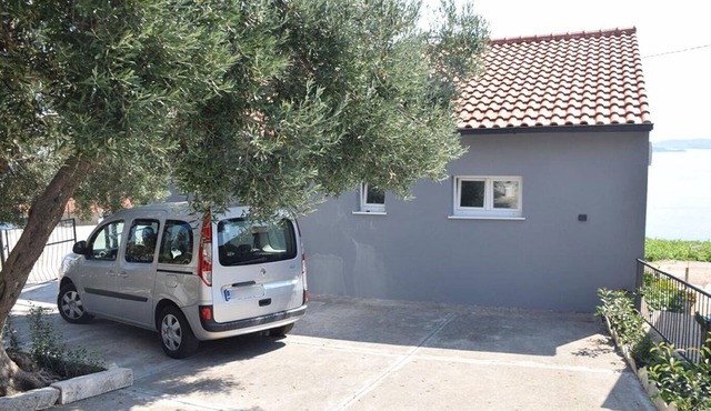 House Noa (11164-K1) - Orebic