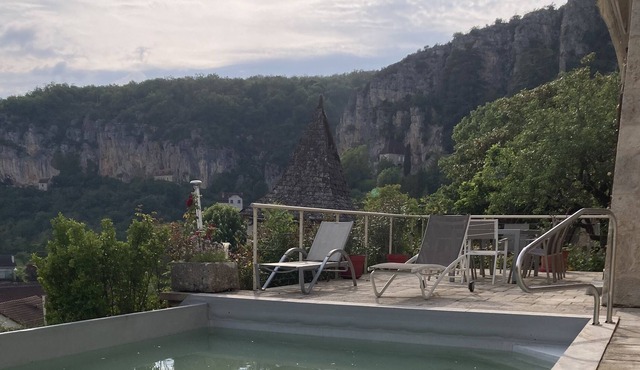 House of character in the heart of the Célé valley